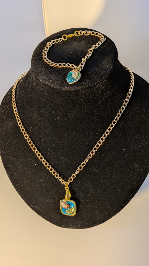 Gouden set tulp blauw