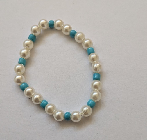 Armband parel blauw Armband parel blauw