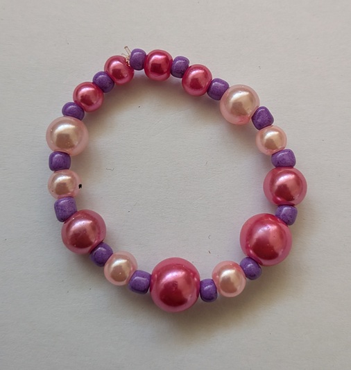 Elastische paarse armband