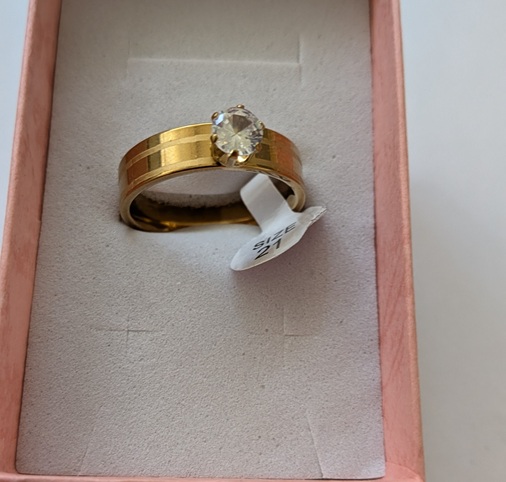 Gouden ring met zirconia siersteen lijn Gouden ring met zirconia siersteen lijn
