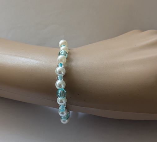 Blauwe parel armband Blauwe parel armband