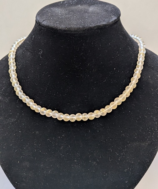 Ketting doorzichtige glaskraal