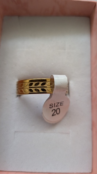 14K vergulde ring met blad 14K vergulde ring met blad