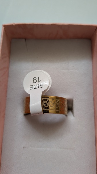 vergulde ring ootjes