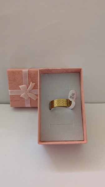 14K vergulde ring met figuur 14K vergulde ring met figuur